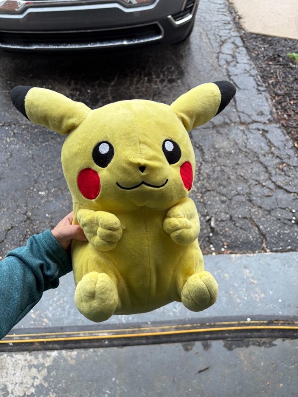 2018 Pokémon Pikachu Plush Toy Backpack Book bag
